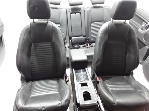 Land Rover Discovery Sport (2014–2026) Salons un tā detaļas - 3