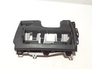 Dashboard trim - LR072294