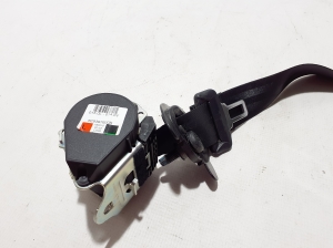 Land Rover Discovery Sport (2014–2026) Tagumine turvavöö LR072159 - 2
