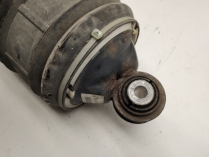  Rear axle airbag 