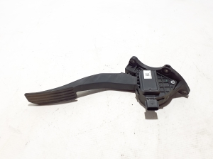 Land Rover Discovery Sport (2014–2026) Accelerator pedal FK729F836AB - 2