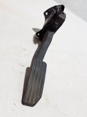 Land Rover Discovery Sport (2014–2026) Accelerator pedal FK729F836AB - 3