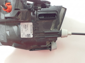 Land Rover Discovery Sport (2014–2026) Rear side door lock FK7224995BD - 3