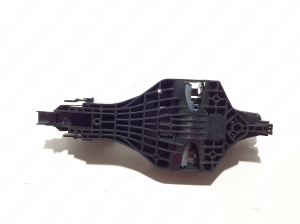 Land Rover Discovery Sport (2014–2026) Rear side door exterior handle and its parts - 4