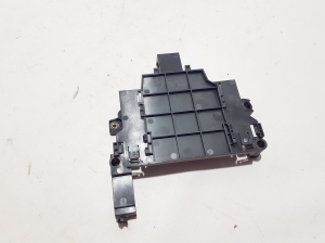 Land Rover Discovery Sport (2014–2026) Engine control unit bracket BJ3212A692AA - 3