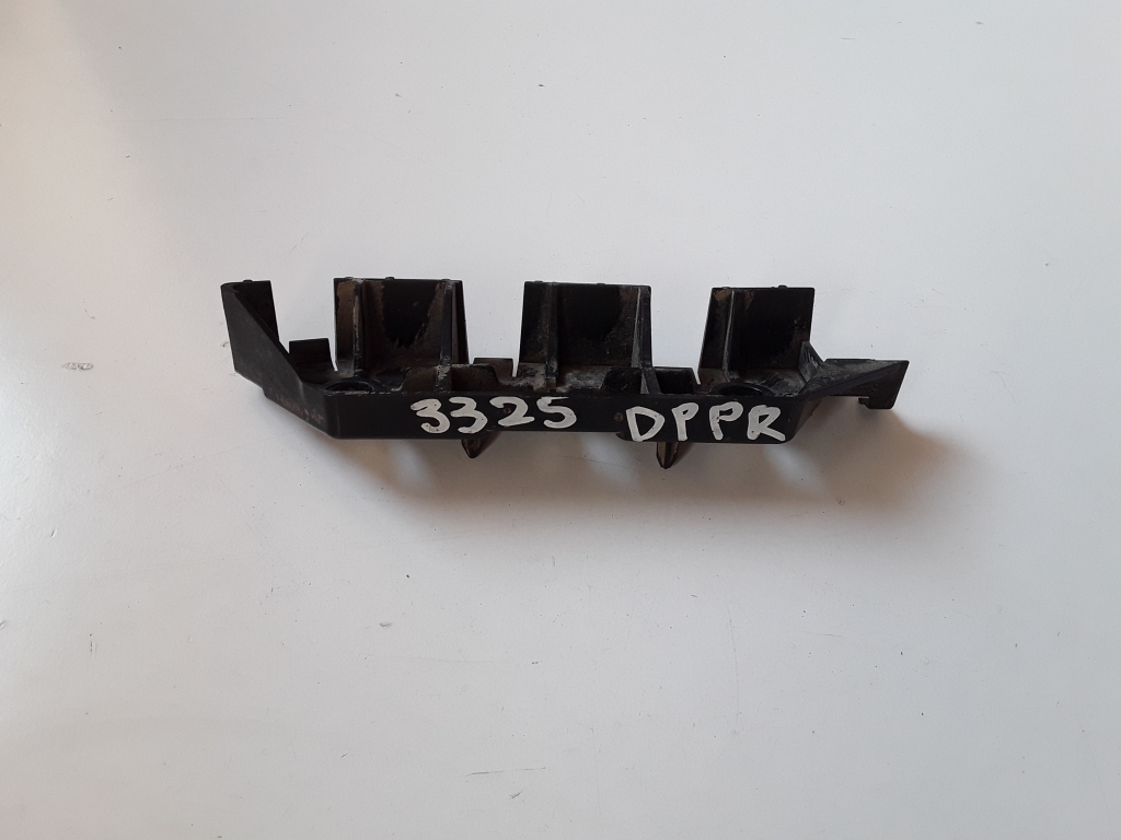 Ford Mondeo V (2014–2018) Front bumper bracket DS7317D958 Ford Mondeo V (2014–2018) Front bumper bracket DS7317D958