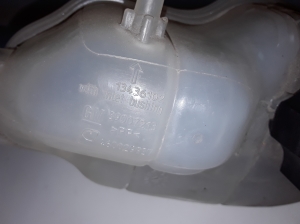 Opel Corsa E (2014–2018) Coolant reservoir 13436102 - 3