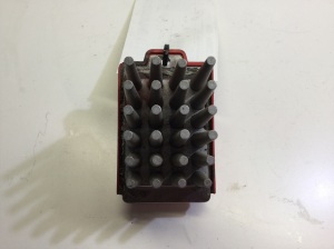 Cabin shoulder motor resistance - 357907521