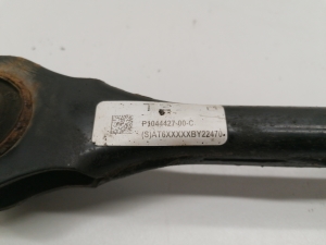 Tesla Model 3 3 (2016–2024) Tagumine õõtshoob 1044427-00-C - 2