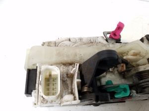 Jeep Compass MK49 (2006–2016) Rear side door lock P68068357AB - 2