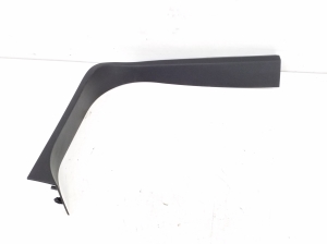   Autre pièce de garniture de hayon  - 1AW64TRMAG 