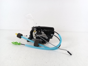 BMW 2 SERIES (F46) (2015–2026) Rear side door lock 51227281943 - 3