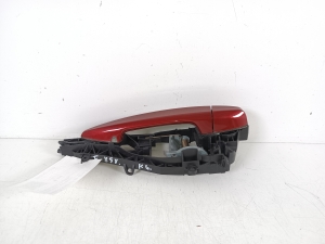 BMW 2 SERIES (F46) (2015–2026) Rear side door exterior handle and its parts - 2