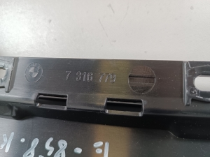 BMW 2 SERIES (F46) (2015–2026) Sonstiges Teil der hinteren Seitentür 7316779 - 2