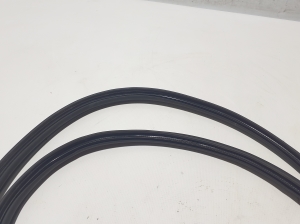  Trunk sealing rubber on the body 