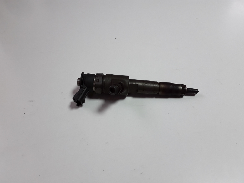 FORD Focus 3 generation (2011-2020) Fuel Injector 0445110489, CV6Q9F593AA 22582620