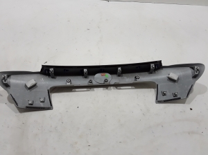 TOYOTA CHR (2016–2026) Numbrimärgi valgustuse korpus 76811F4010 - 2