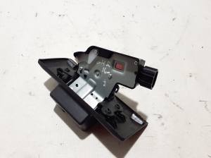 TOYOTA CHR (2016–2026) Trunk lid lock 69350F4010 - 3