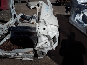 TOYOTA CHR (2016–2026) Aizmugurējais spārns un tā detaļas 61501F4010 - 4