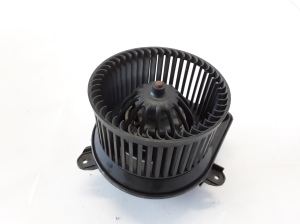 RENAULT Trafic II (2001–2014) Salongi puhuri mootor 7701208225 - 3