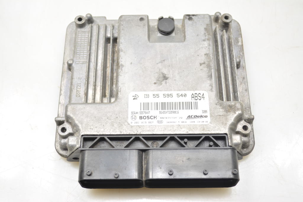 OPEL Insignia A (2008-2016) Engine Control Unit ECU 55595540 25131407