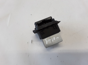 RENAULT Trafic II (2001–2014) Cabin shoulder motor resistance 7701209850 - 5
