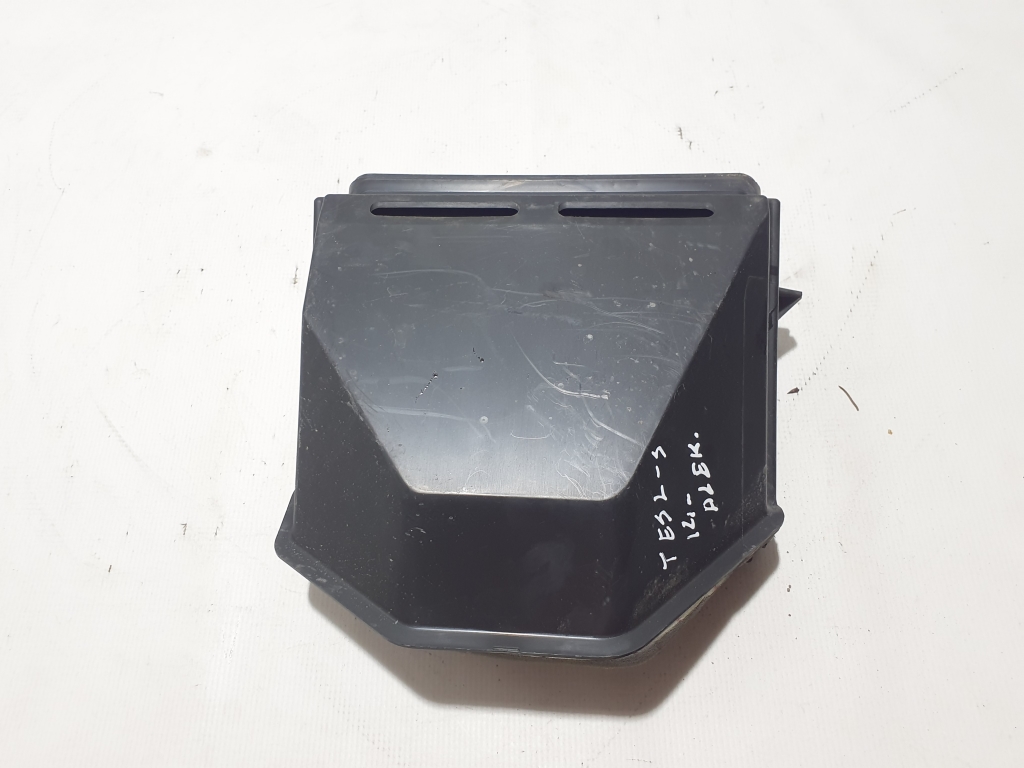 TESLA Model S 1 generation (2012-2024) Air filter box 1006384 22071552