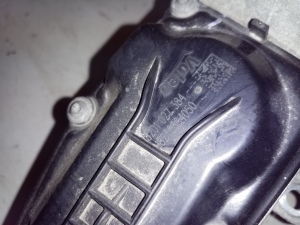  EGR valve 