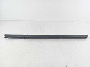 Front door rubber seal - A2927250400