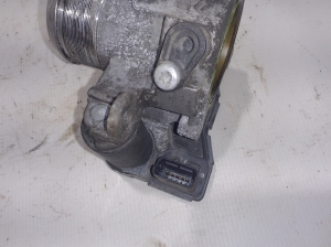  Accelerator valve 