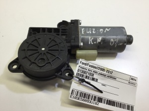 Front door window regulator motor - 0130821938