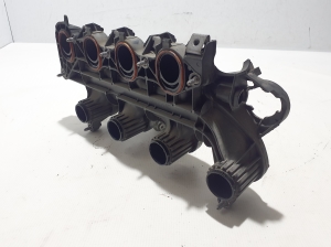  Intake manifold 