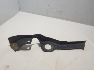   Tagasilla muu osa  - 8R0505565 