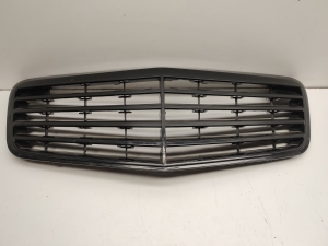   Front grille 