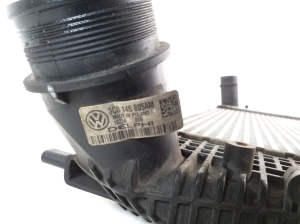Volkswagen Passat B7 (2010–2014) Vahejahuti radiaator 3C0145805AM - 2