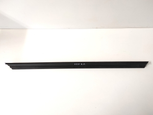 Front door inner window molding - A2047251365