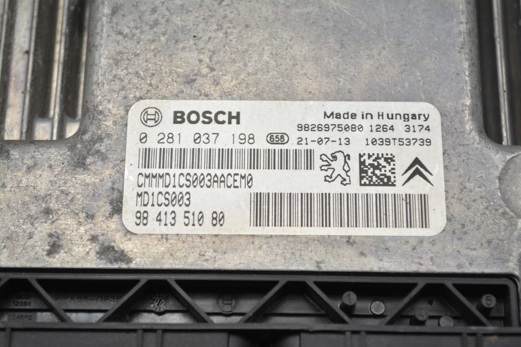 PEUGEOT 308 T9 (2013-2021) Блок керування двигуном ECU 9841351080 25129885