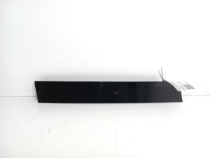 Other part of rear side door - A1666900887