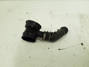 Ford Focus (2011–2018) Luftansaugschlauch 1049640S01 - 3