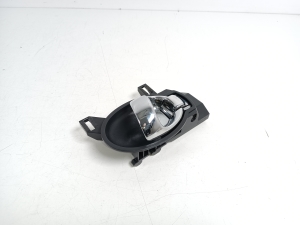 NISSAN Juke F15 (2010–2018) Front door inner handle 806711HB0B - 3