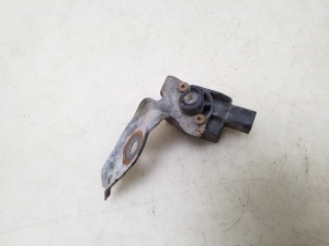 Volkswagen Touareg I (2002–2010) Front ride height sensor 7L6616213 - 2