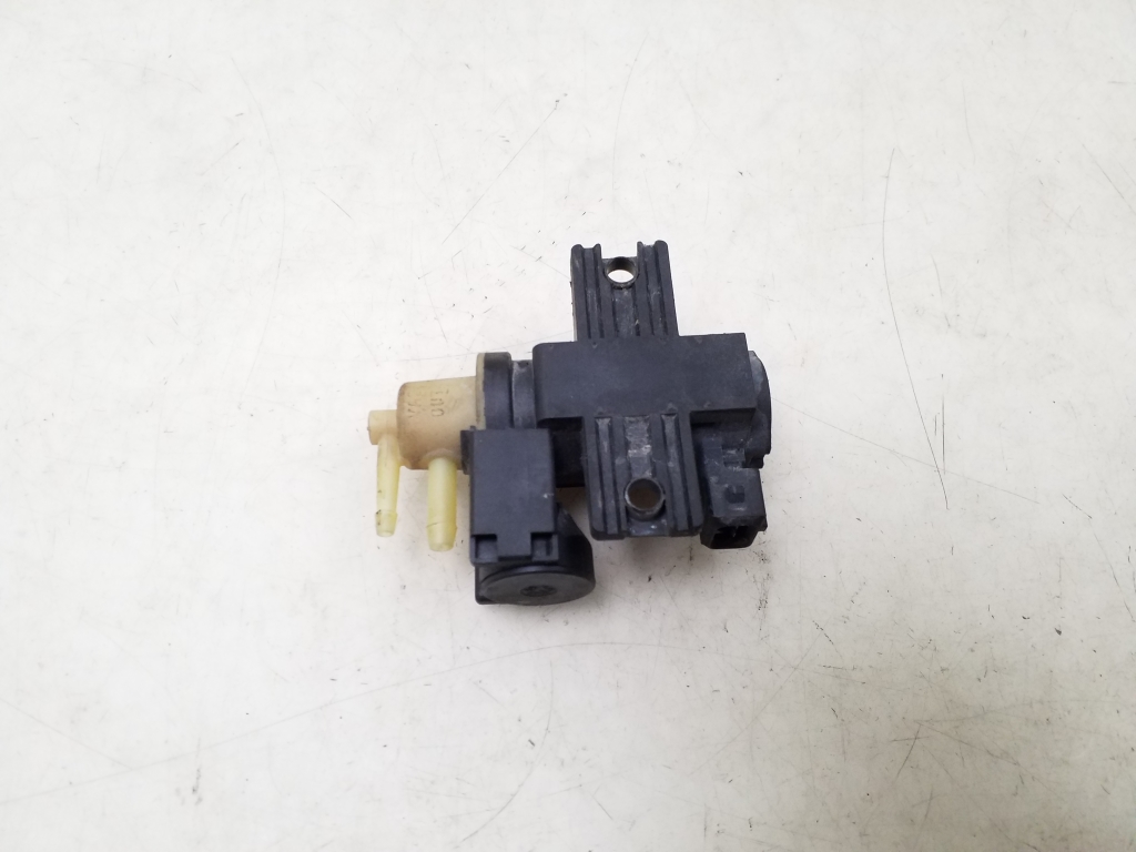 RENAULT Trafic 3 generation (2014-2023) Solenoidas 8200790180 24991368