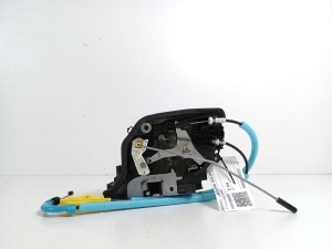 BMW 2 SERIES (F46) (2015–2026) Front door lock 51217281935 - 2