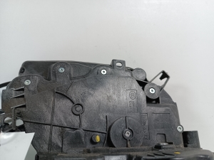 BMW 2 SERIES (F46) (2015–2026) Front door lock 51217281935 - 4