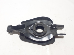 Rear control arm - 5521GI000