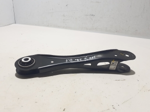 Rear axle link - 55270GI000