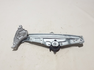 Hyundai IONIQ 5 I (2021–2026) Front door window regulator 82401GI010 - 2