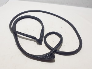 Hyundai IONIQ 5 I (2021–2026) Front door rubber seal 82130GI000 - 3