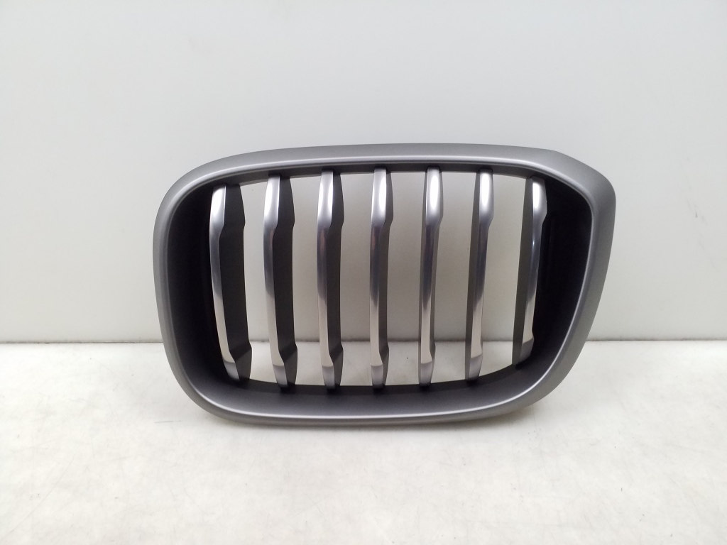 BMW X3 G01 (2017-2024) Front Upper Grill 7464921 24997197