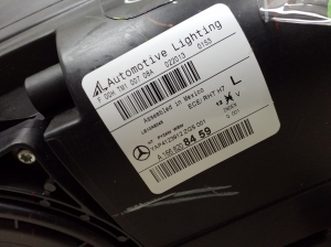 Mercedes Benz GL-Class 166 (2012–2015) Scheinwerfer vorne A1668208459 - 2